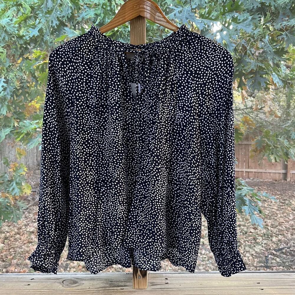 LOFT Dotted Peplum Back Blouse Navy And White Size S. NEW